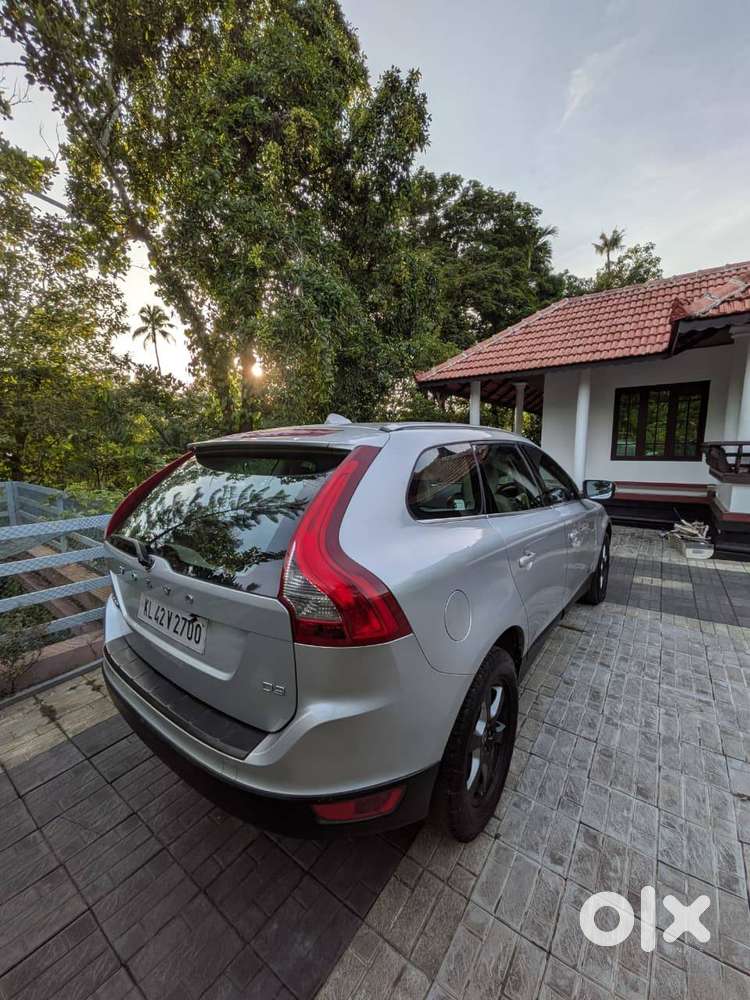 Volvo Xc60, Metalic Silver, 2012 D3, Diesel Automatic, Good Condition