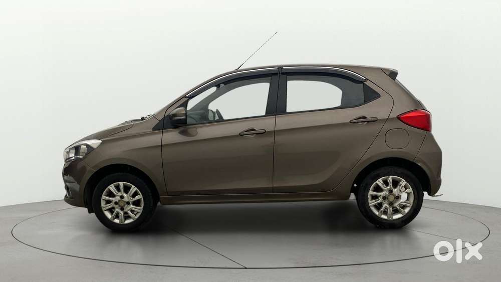 Tata Tiago 1.2 Revotron Xz, 2017, Petrol