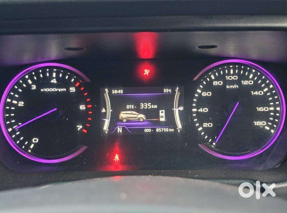 Mahindra Marazzo M8 8str, 2018, Diesel
