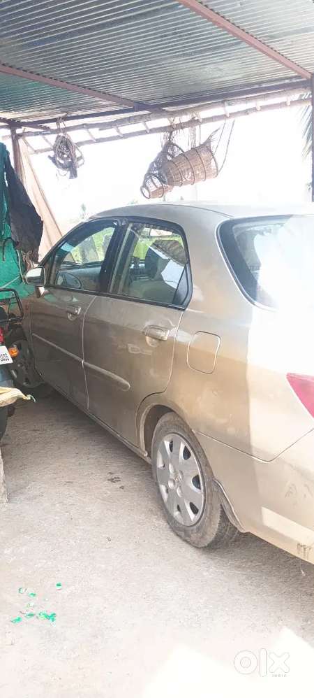 Honda City Zx 2005 Petrol Good Condition