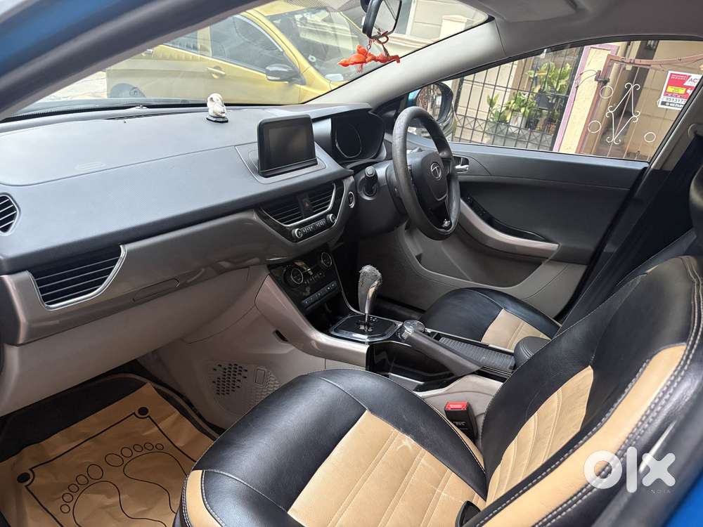 Tata Nexon 1.2 Revotron Xza Plus (o) Amt, 2018, Petrol