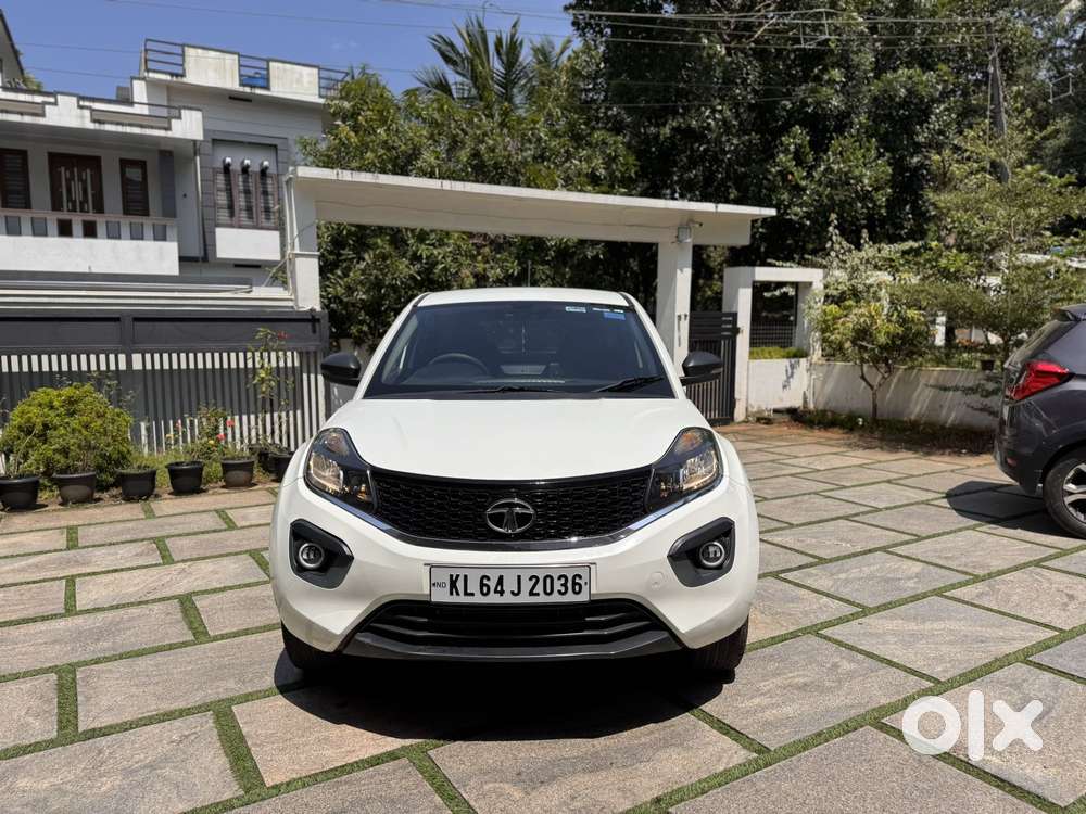Tata Nexon 1.2 Revotron Xma Amt (s), 2020, Diesel