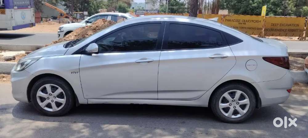 Hyundai Verna 2012 Petrol Well Maintained