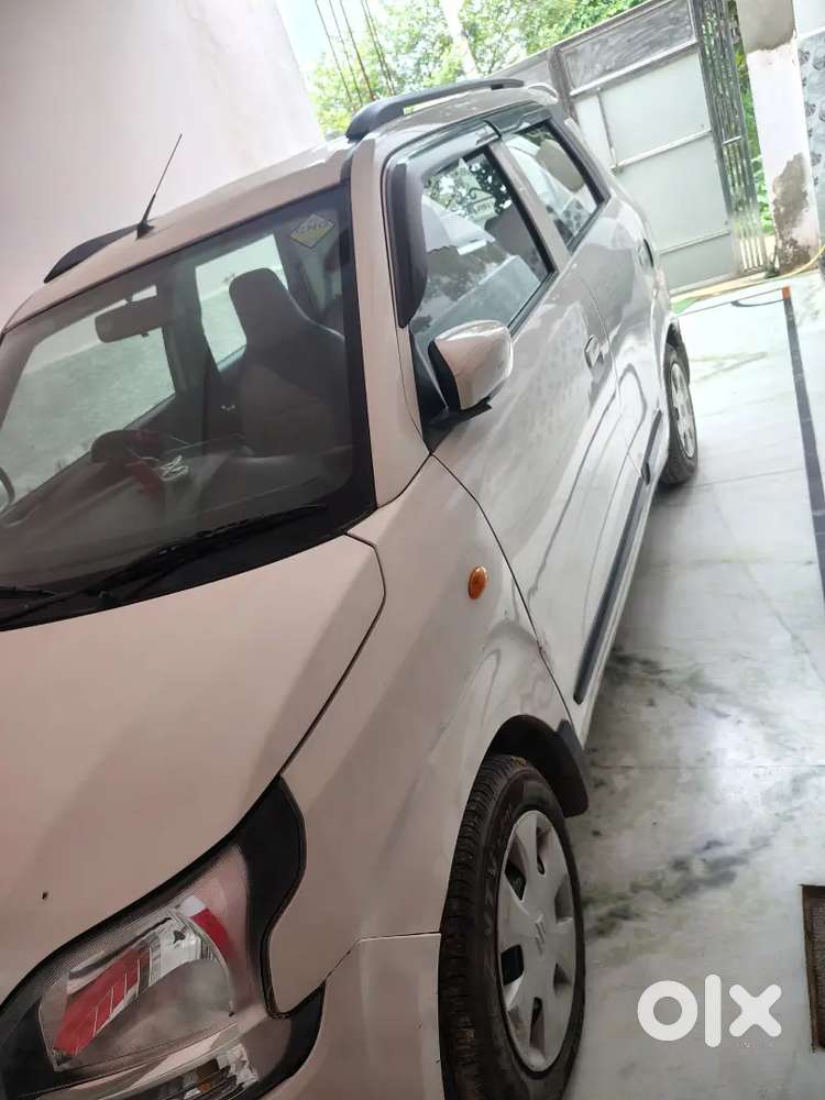 Nwe New Model Showroom Condition Untouch Gaadi Charon Tyre Nwe Battery
