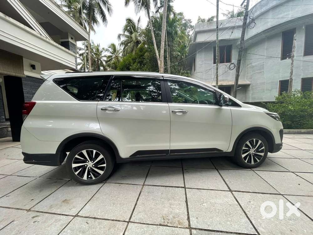Toyota Innova Crysta 2021 Diesel At 60k Km