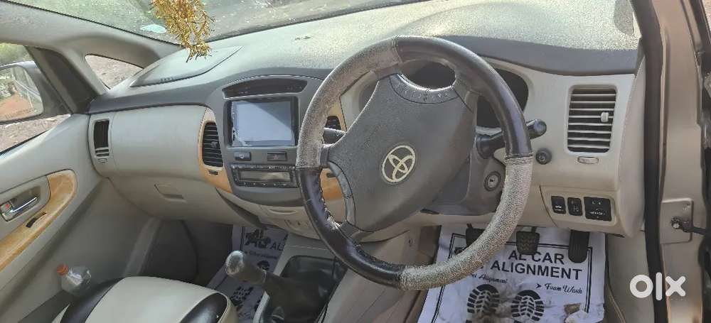 Toyota Innova 2.5 V Varsn 2009