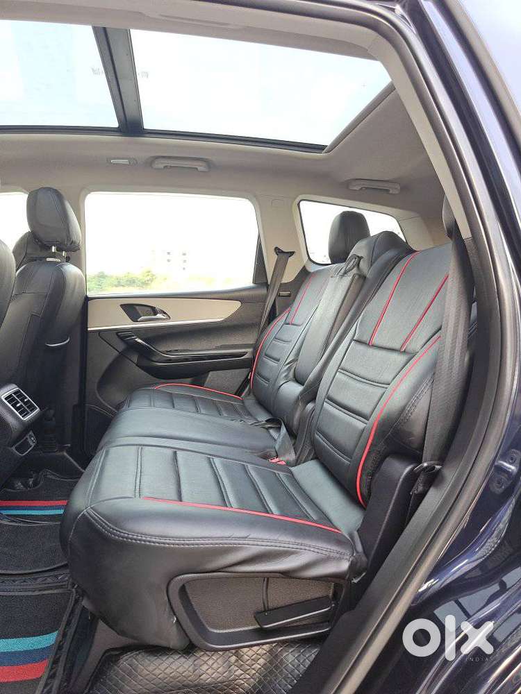 Mahindra Xuv700 2.2 Ax 7 Diesel At Luxury Pack Str, 2023, Diesel