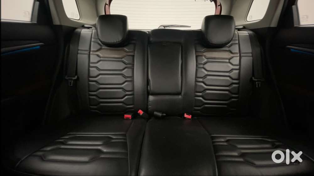 Maruti Suzuki Vitara Brezza 1.5 Zxi Plus At Dual Tone, 2022, Petrol