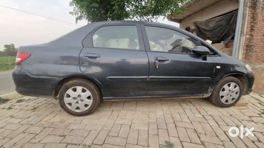 Honda City Zx 2005 Petrol 100000 Km Driven