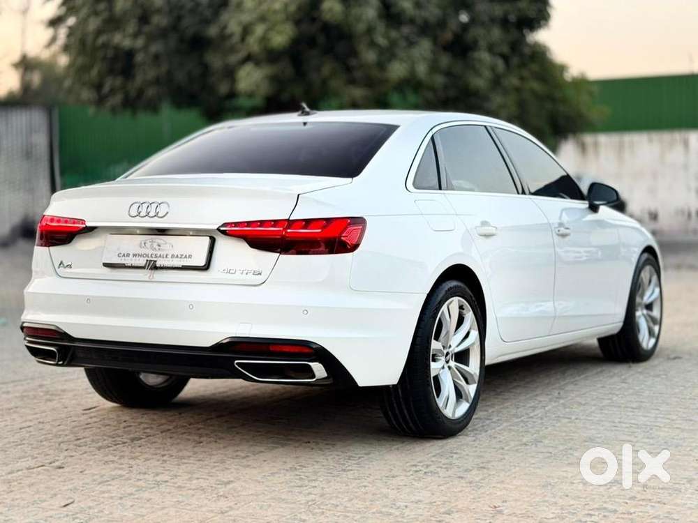 Audi A4 2022 Petrol 40000 Km Driven