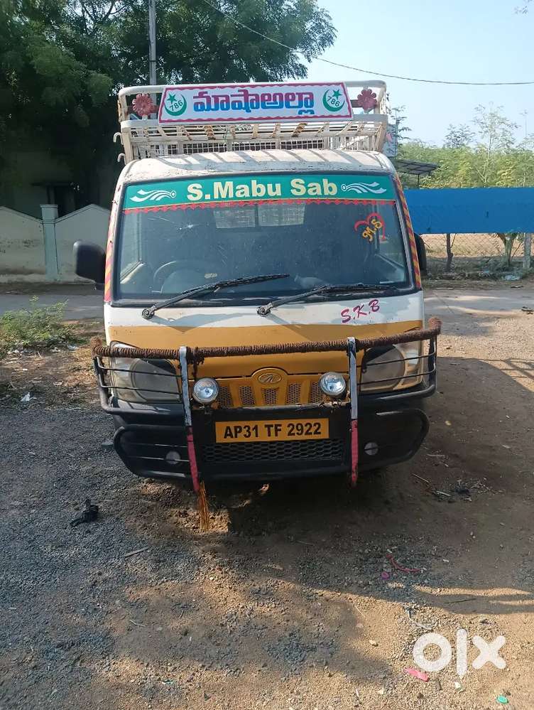 Mahindra Maxx 2016 Diesel 100000 Km Driven