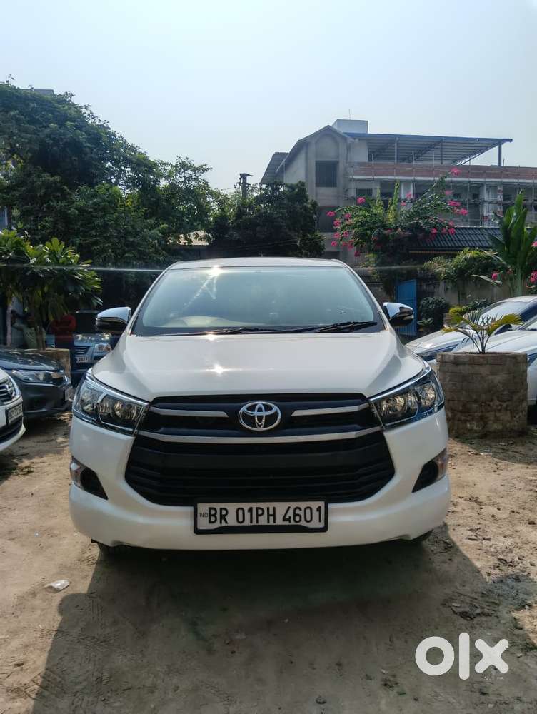 Toyota Innova Crysta 2.4 G Mt, 2017, Diesel