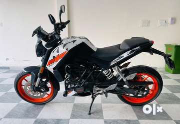 Ktm duke deals 125 bs6 average