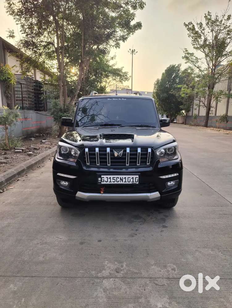 Mahindra Scorpio Classic 2022 Diesel 47200 Km Driven