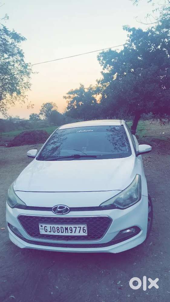 Hyundai Elite I20 2014 Petrol 104000 Km Driven