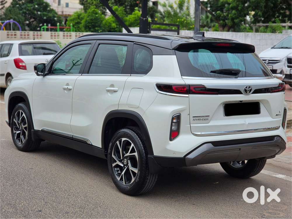 Toyota Urban Cruiser Hyryder 1.5 V Neo Drive At, 2022, Petrol