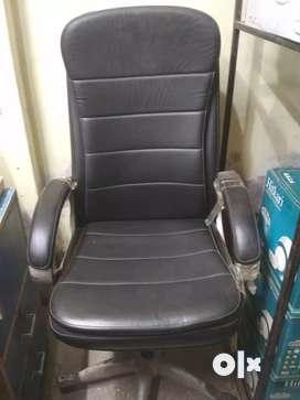 Coaching chair online olx