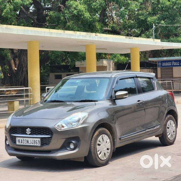 Maruti Suzuki Swift Vxi + Manual, 2021, Petrol