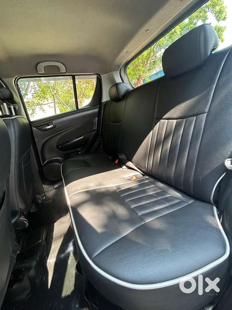 Maruti Suzuki Swift Vxi + Manual, 2012, Petrol