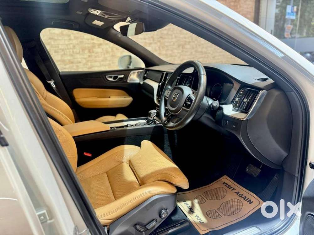 Volvo Xc60 Inscription D5, 2019, Diesel