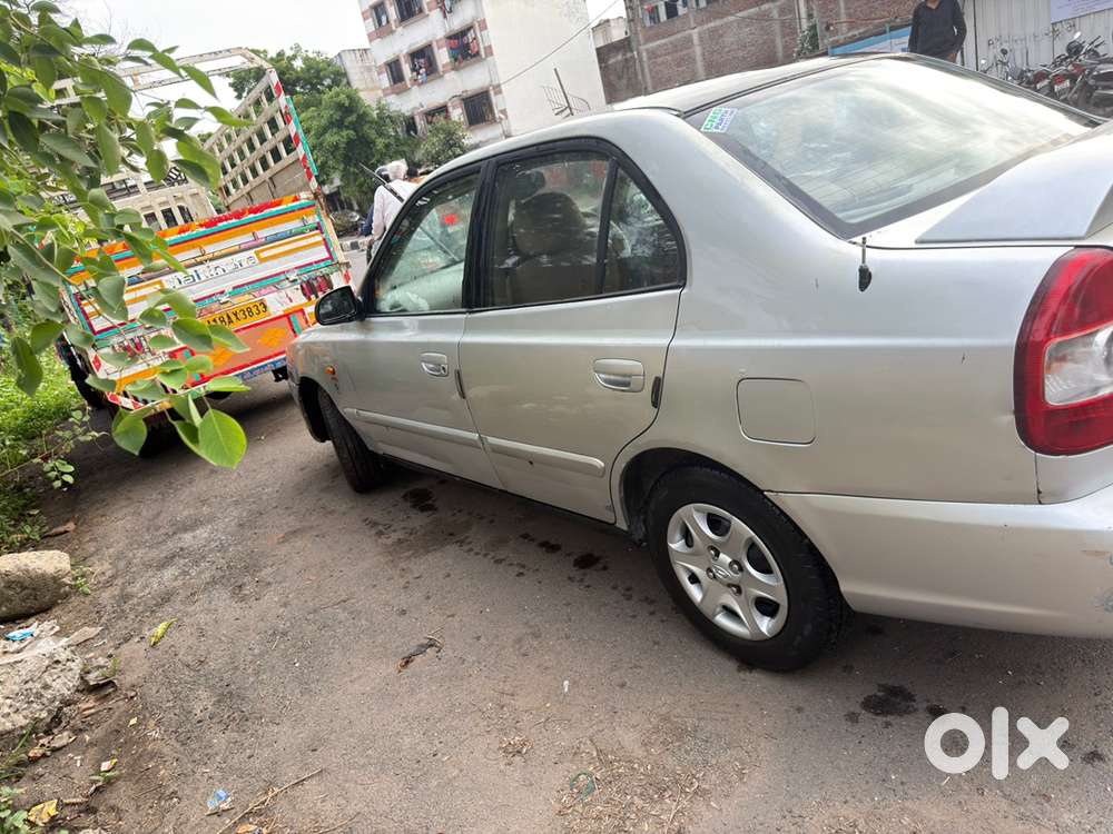 Hyundai Accent Gl 2010