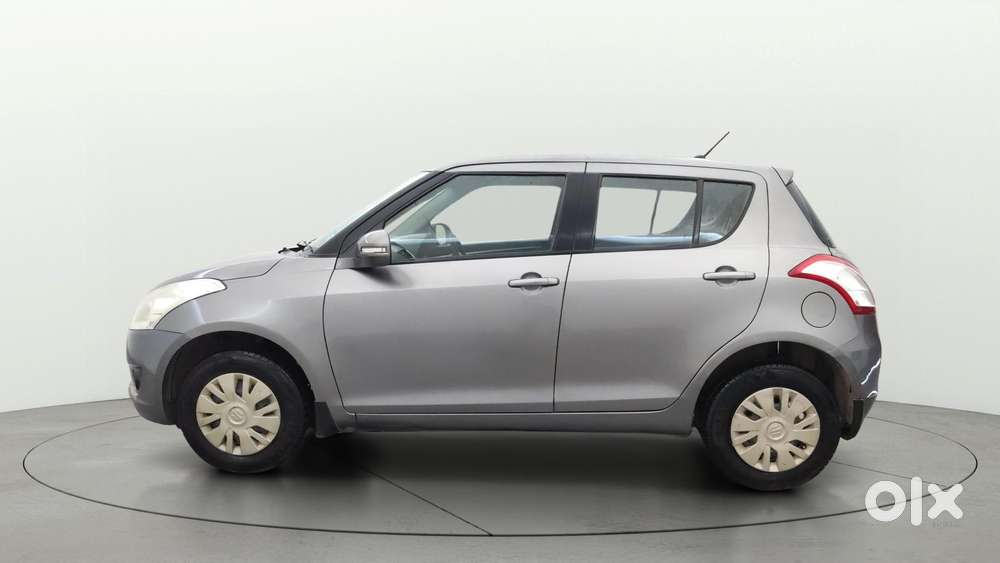 Maruti Suzuki Swift 2011-2014 Vxi, 2013, Petrol