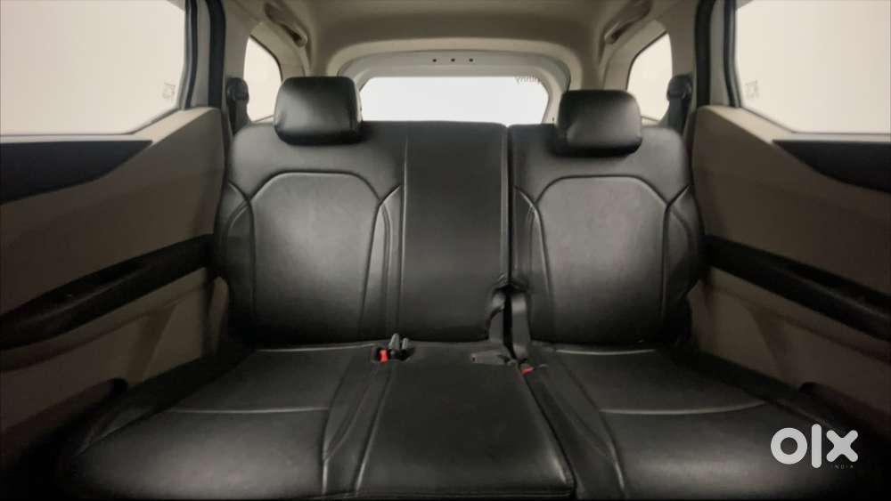 Renault Triber Rxt, 2022, Petrol