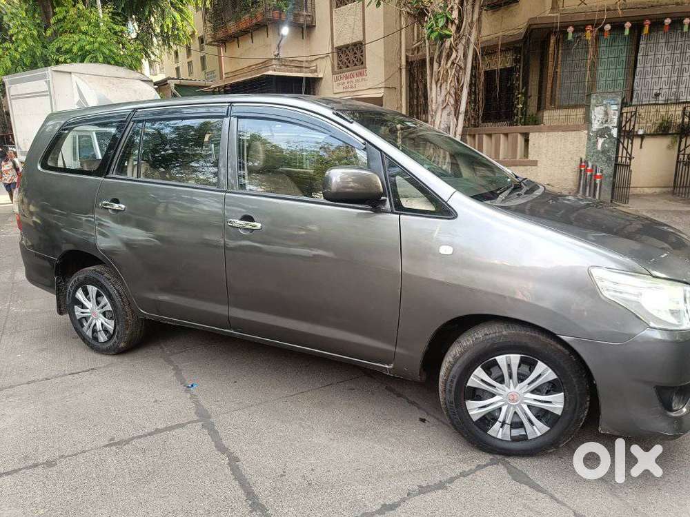 Toyota Innova 2.5 G (diesel) 8 Seater, 2013, Diesel