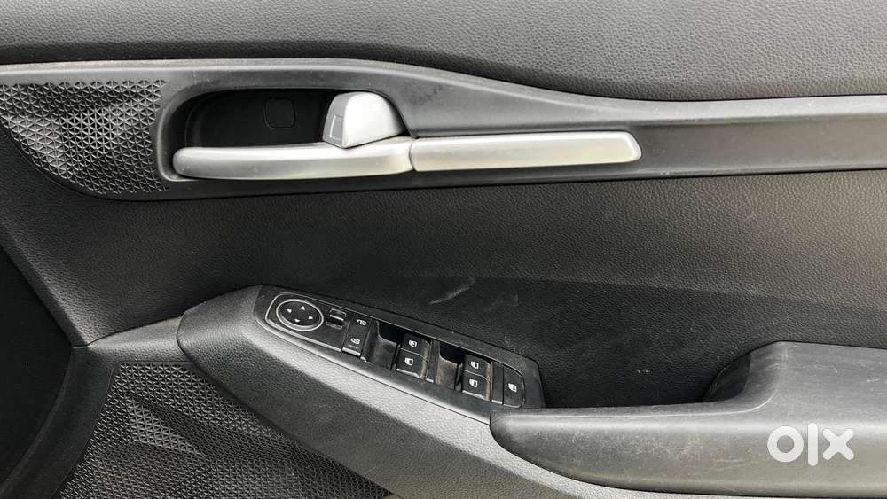 Kia Seltos Htk 1.5 Petrol, 2019, Petrol