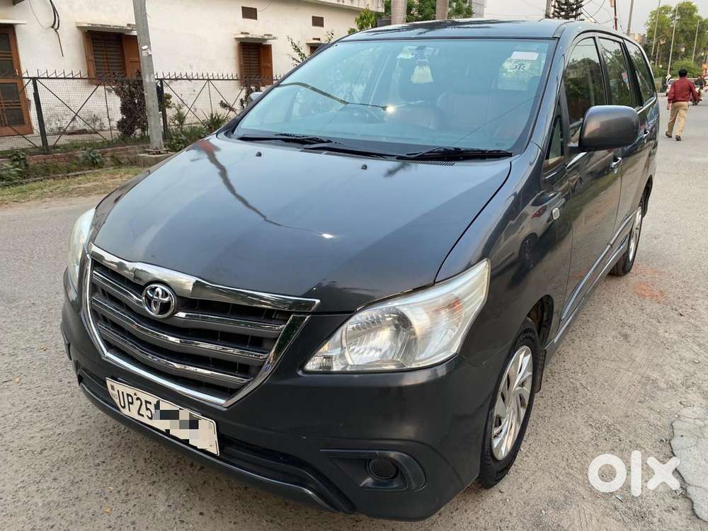 Toyota Innova 2.5 G (diesel) 8 Seater, 2015, Diesel