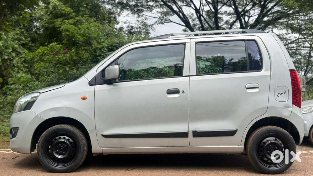 Maruti Suzuki Wagon R Vxi 1.2, 2015, Petrol