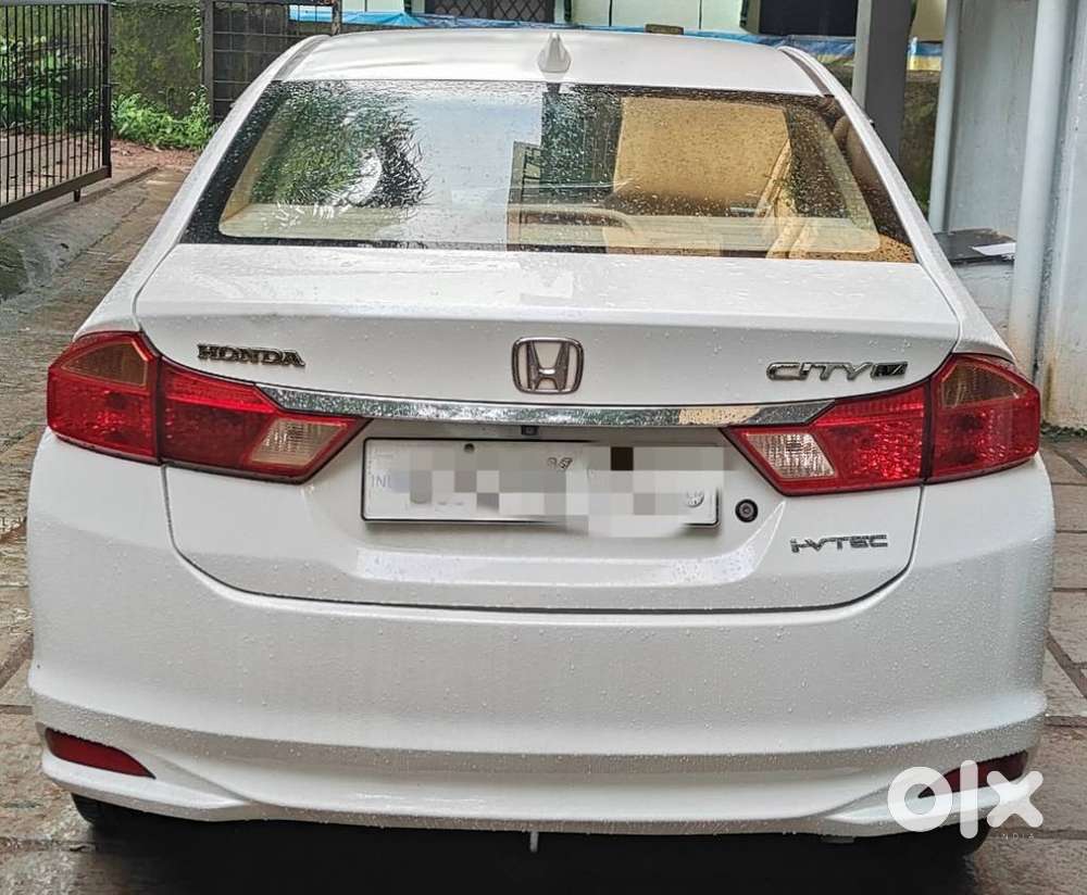 Honda City V Mt Exclusive, 2016, Petrol