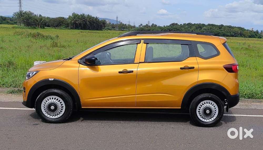 Renault Triber Rxl, 2021, Petrol