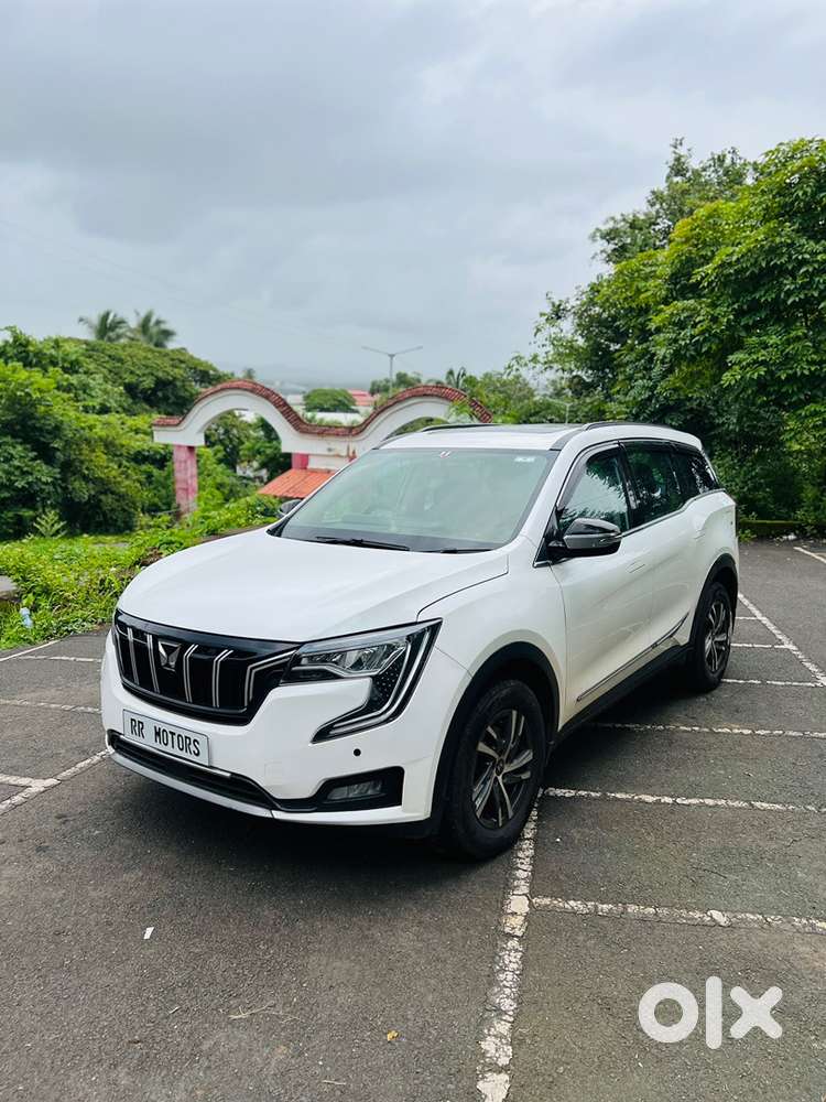 Mahindra Xuv700 Ax5 Petrol Mt — 2021 Ga
