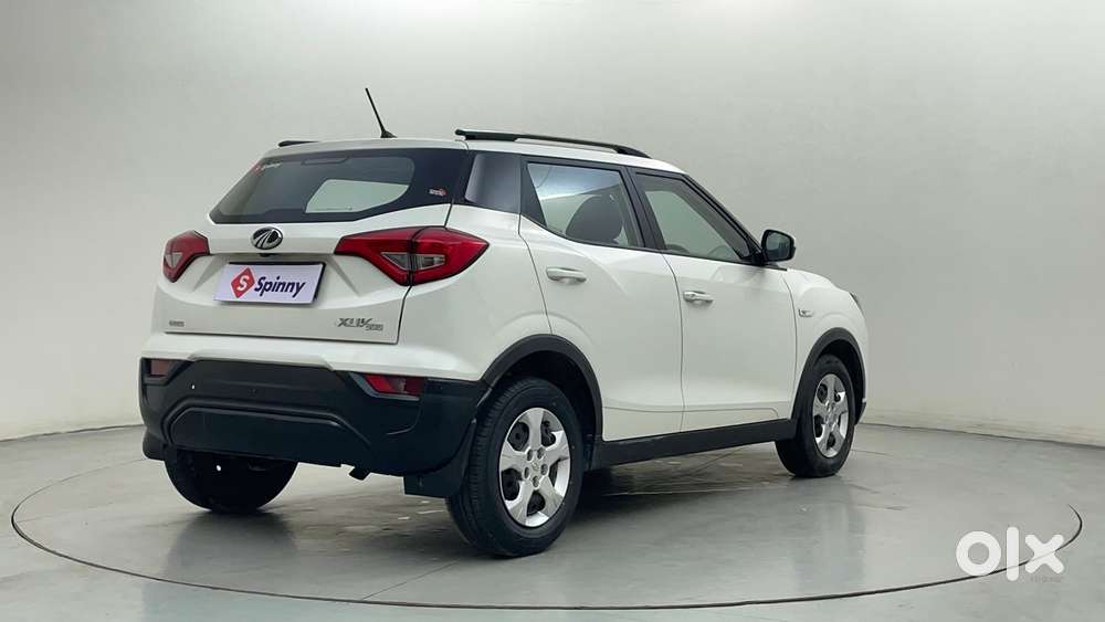 Mahindra XUV300 1.2 W6 AMT Petrol, 2022, Petrol