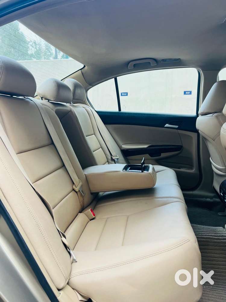 Honda Accord 2.4 Manual, 2008, Petrol