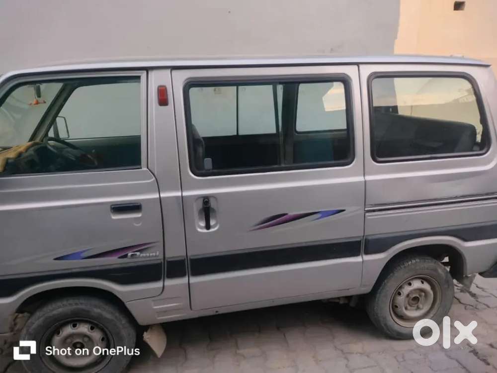 Maruti Suzuki Omni 8 Seater