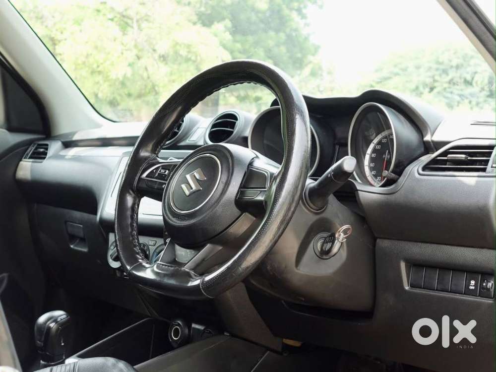 Maruti Suzuki Swift Vxi + Manual, 2023, Petrol