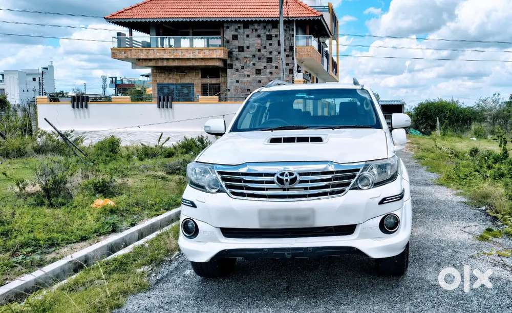 Toyota Fortuner 2015 Diesel Well Maintained