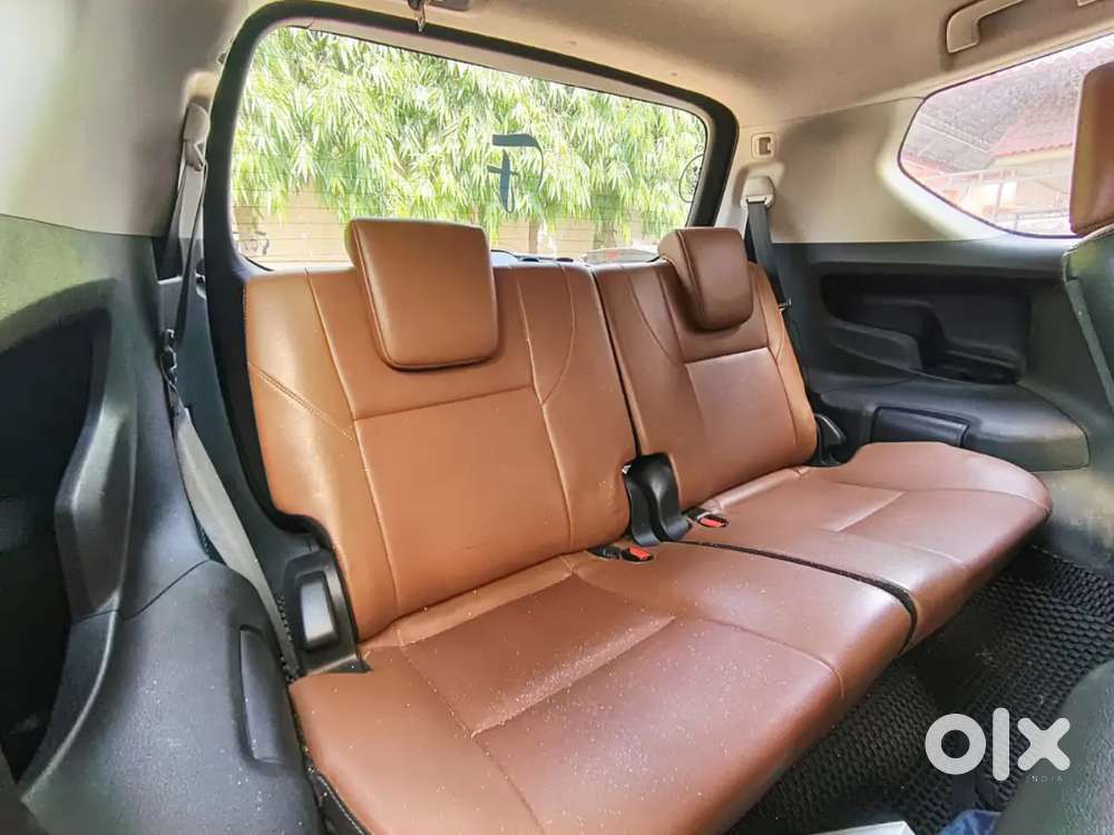 Toyota Innova Crysta 2.8.z. 2017 Diesel 70000 Km Driven