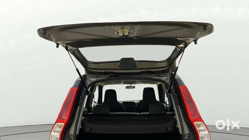 Maruti Suzuki Wagon R Zxi 1.2, 2023, Petrol