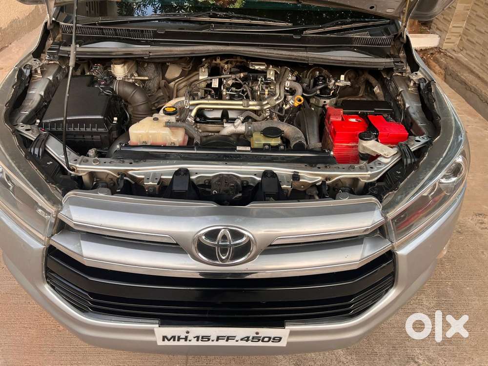 Toyota Innova Crysta 2.4 V, 2016, Diesel