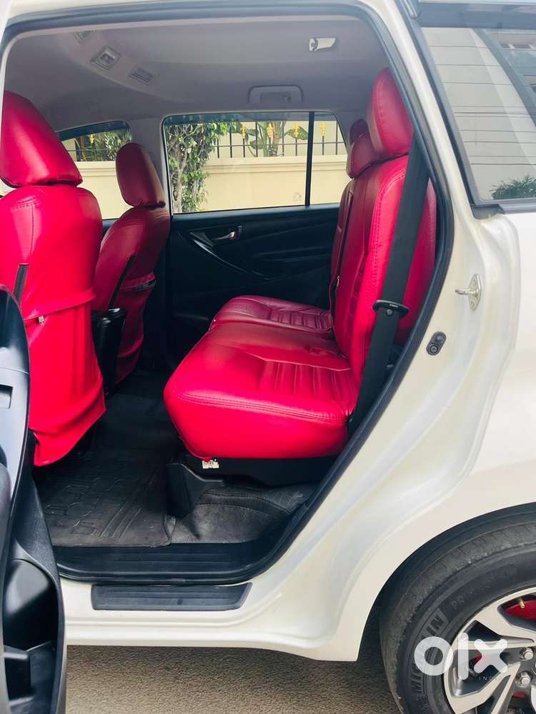 Toyota Innova Crysta 2.4 Gx Limited Edition At 7 Str, 2021, Diesel