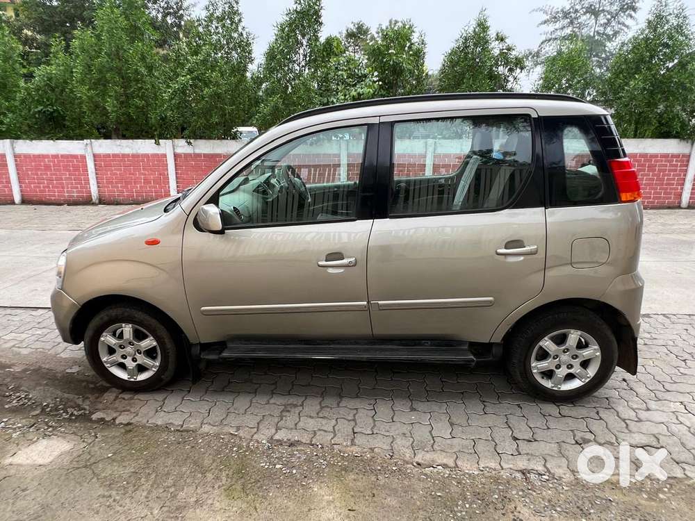 Mahindra Quanto C8, 2013, Diesel
