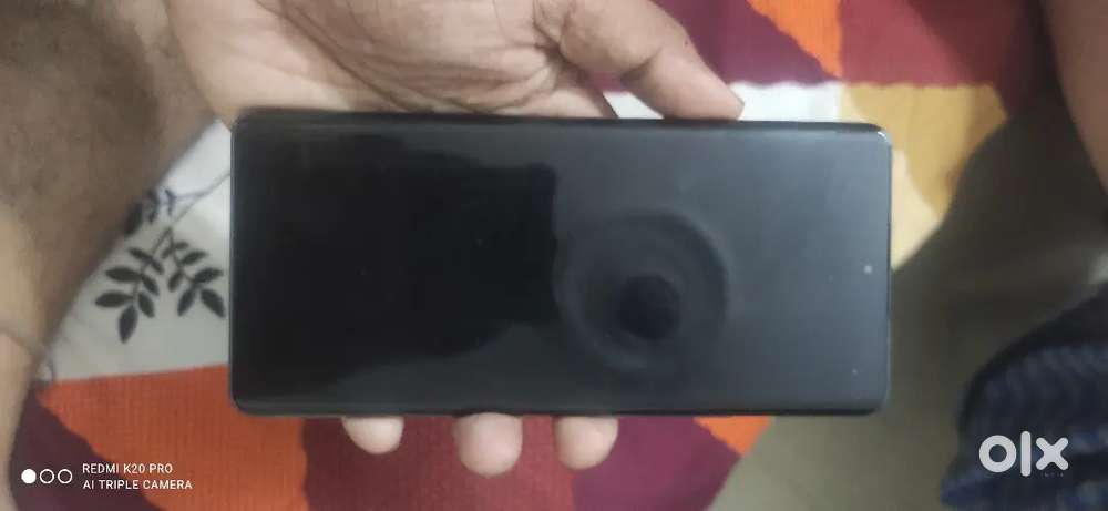 Xiaomi 12 pro 5g for sale for decant price can be slightly negotiable