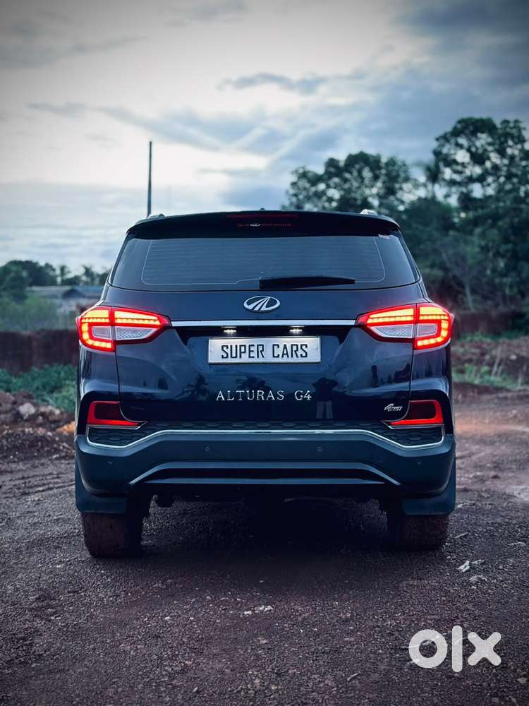 Mahindra Alturas G4 4wd At, 2022, Diesel