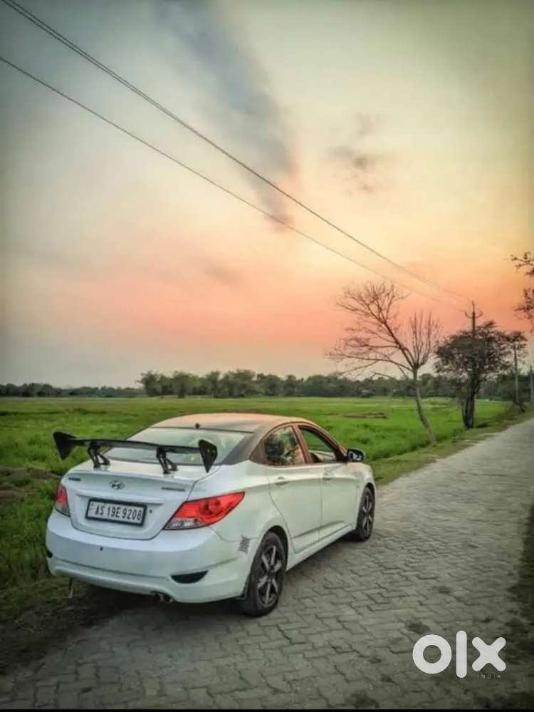 2013 Hyundai Verna Manual Petrol Car