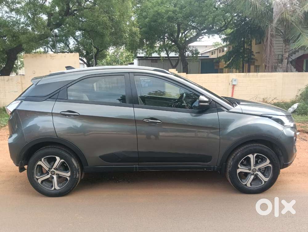 Tata Nexon 1.2 Revotron Xza Plus, 2023, Petrol