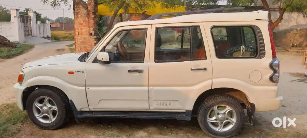 Mahindra Scorpio 2012 Diesel 200000 Km Driven