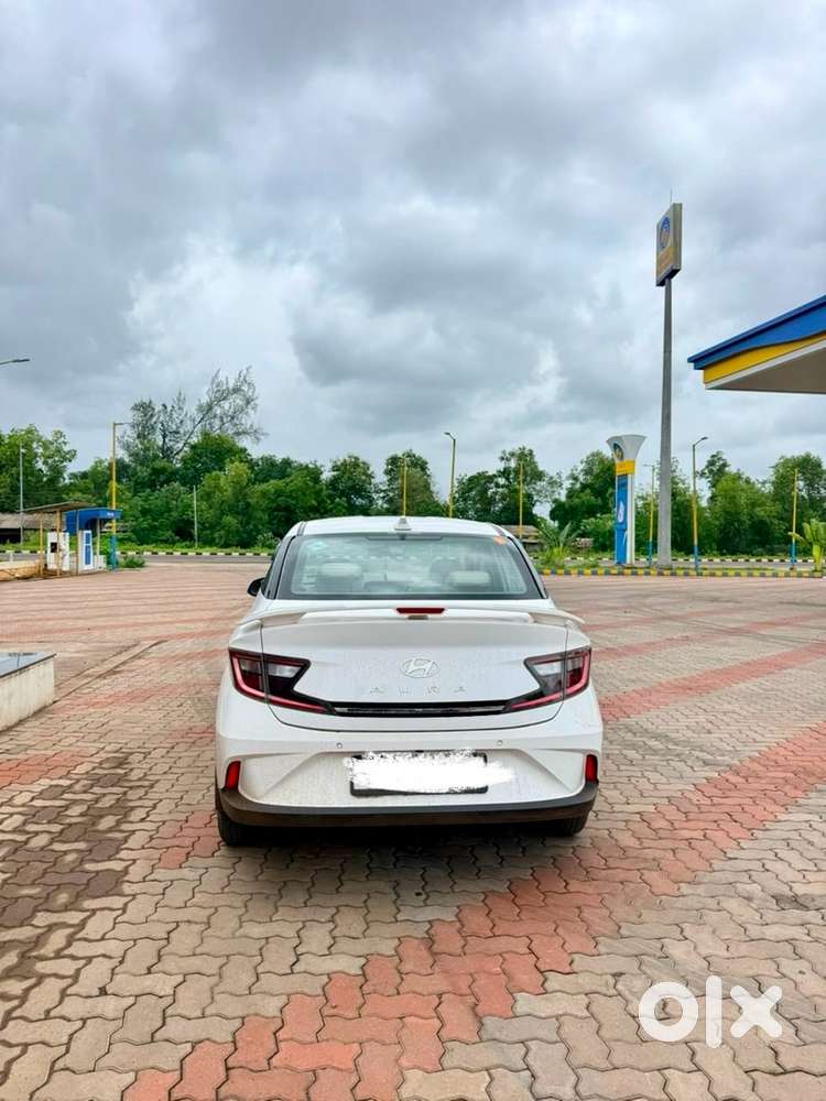 Hyundai Aura Sx 2023